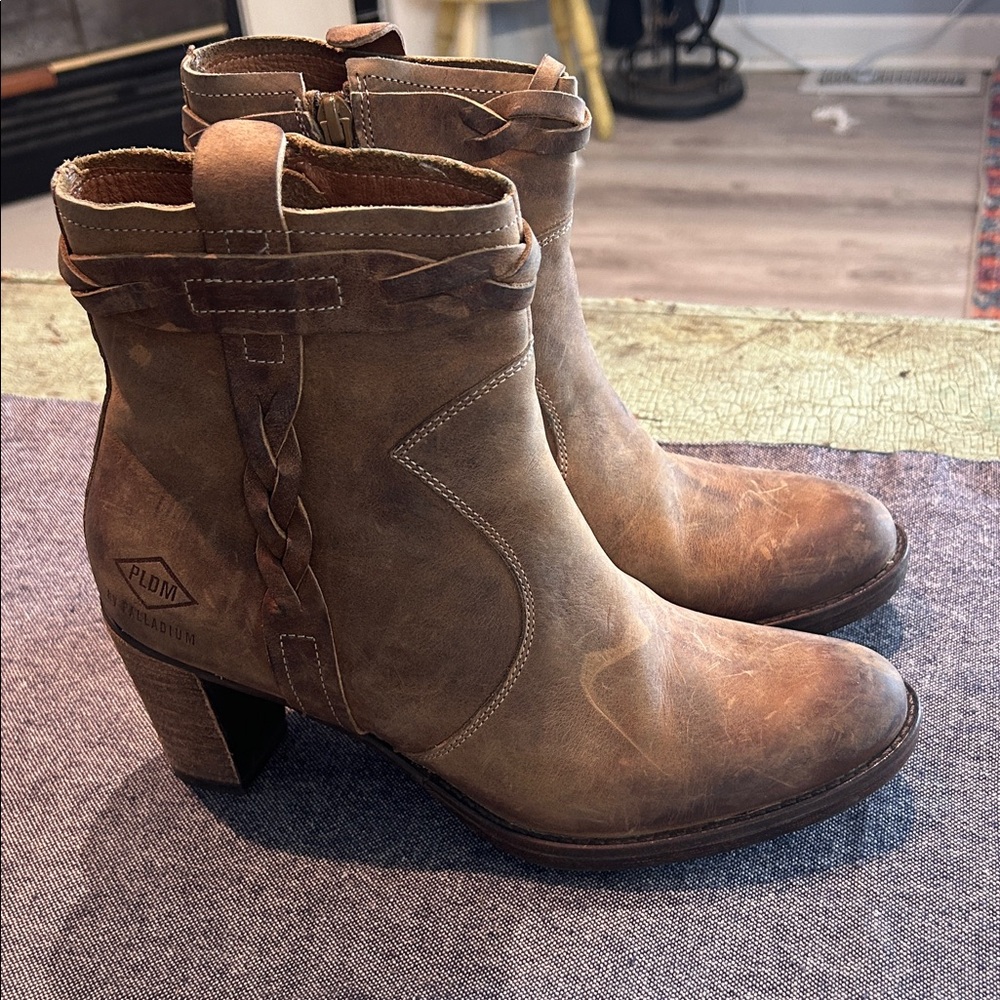 PLDM Palladium Leather Ankle Boots Womens 9 Stony CSR Heel Brown Booties Braid
